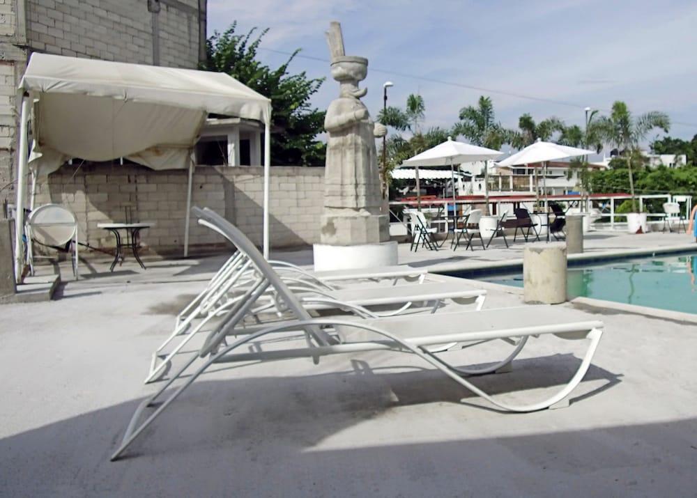Hotel Quinta De La Rosa Cuautla  Bagian luar foto