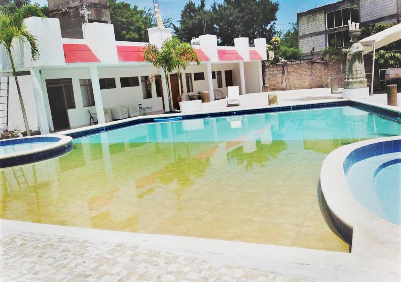 Hotel Quinta De La Rosa Cuautla  Bagian luar foto