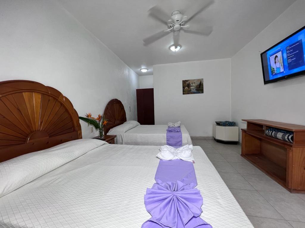 Hotel Quinta De La Rosa Cuautla  Bagian luar foto
